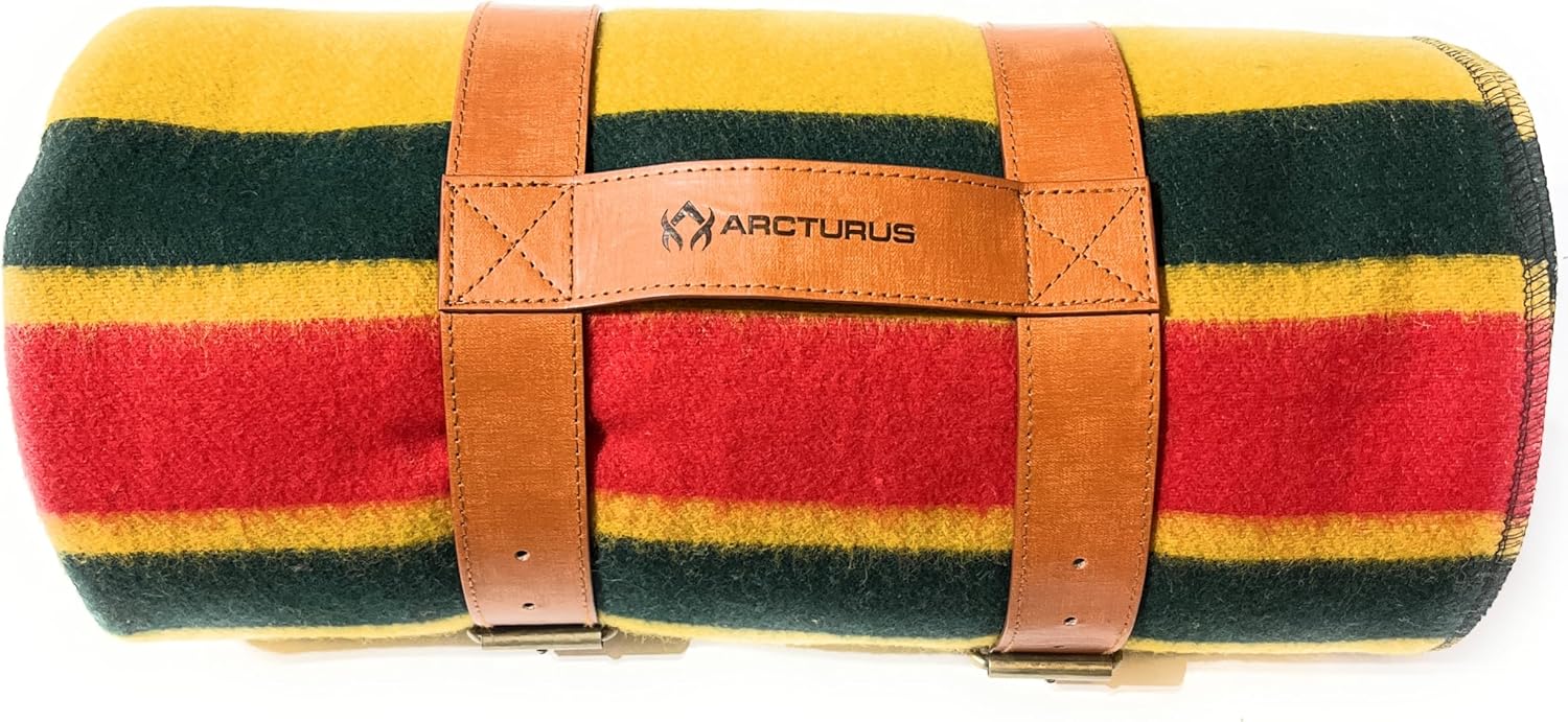Arcturus Lava Canyon Wool Blanket and Carry Straps Bundle