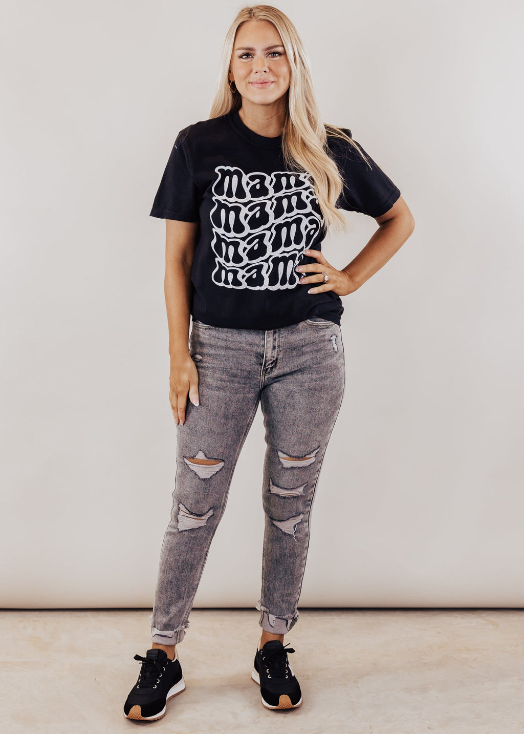 Curvy MAMA Tee *Black (S-3X)