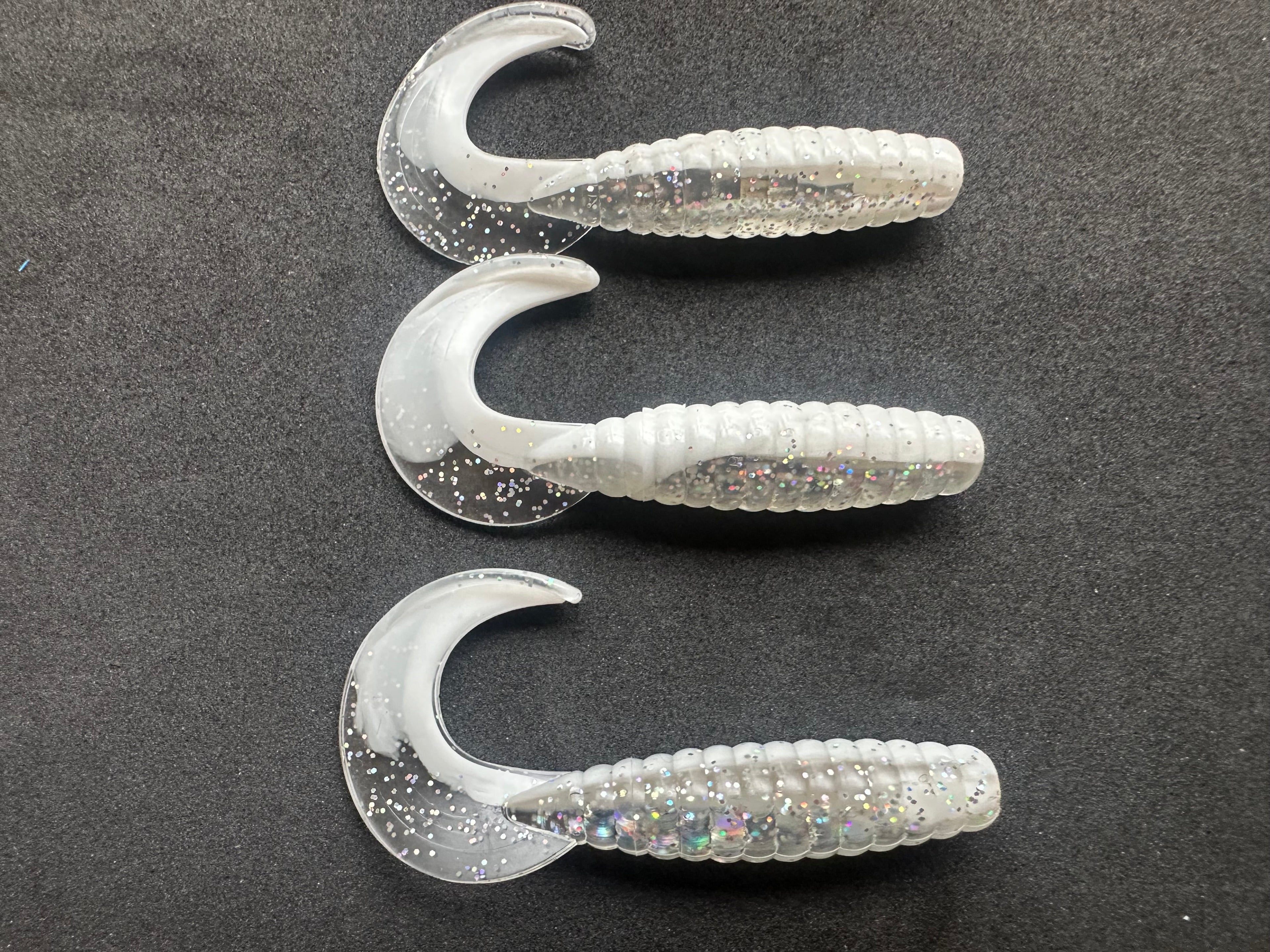 4" "White/Silver" Curly Tail (12 Pack)