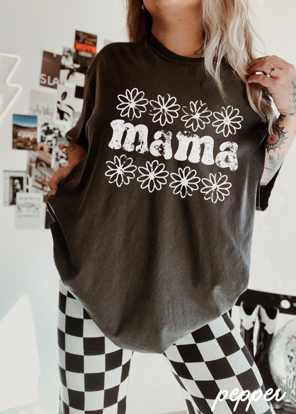 Mama Daisy Floral Tee *12 Colors (S-3X)