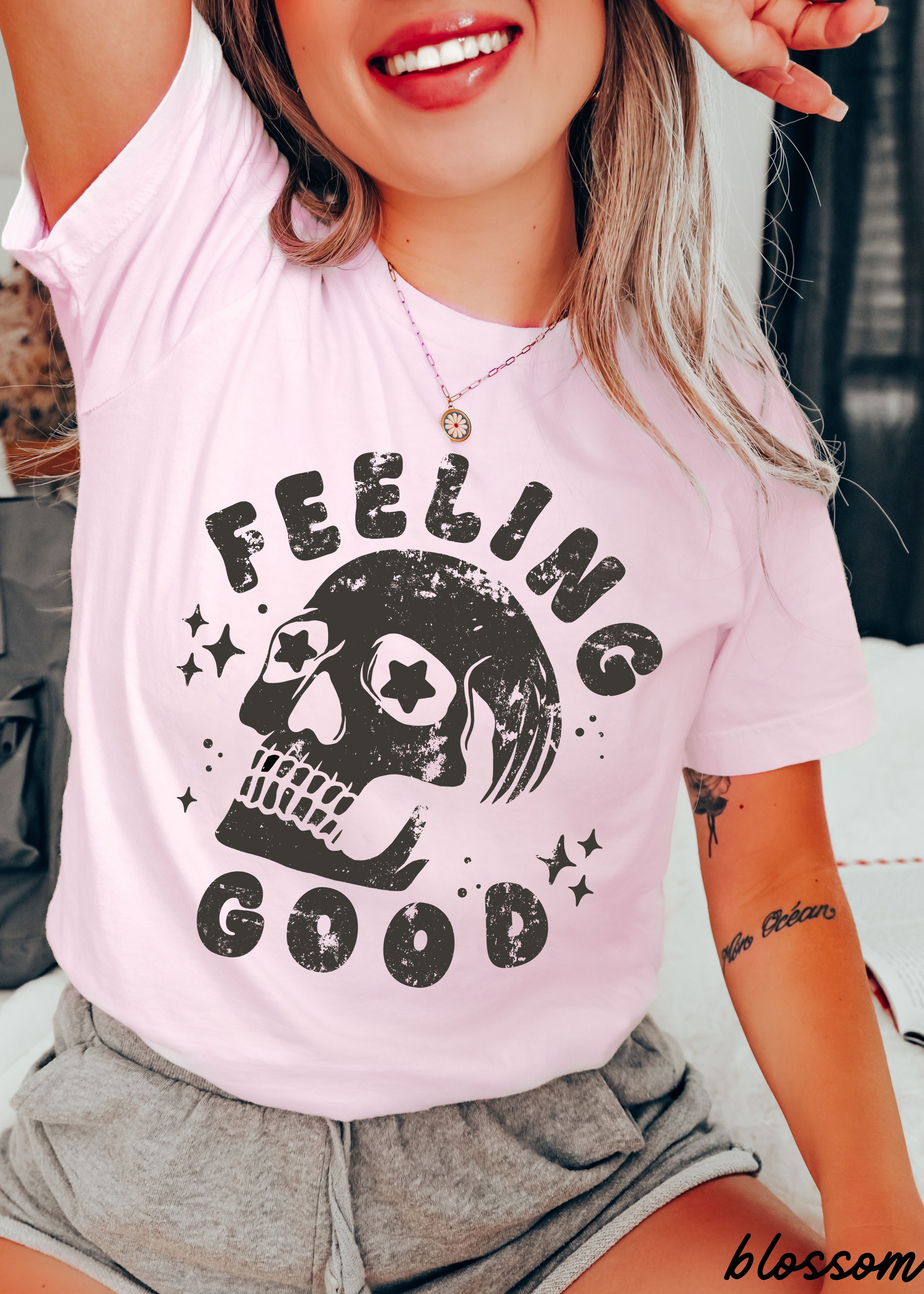 Feeling Good Skull Tee *8 Colors (S-3X)