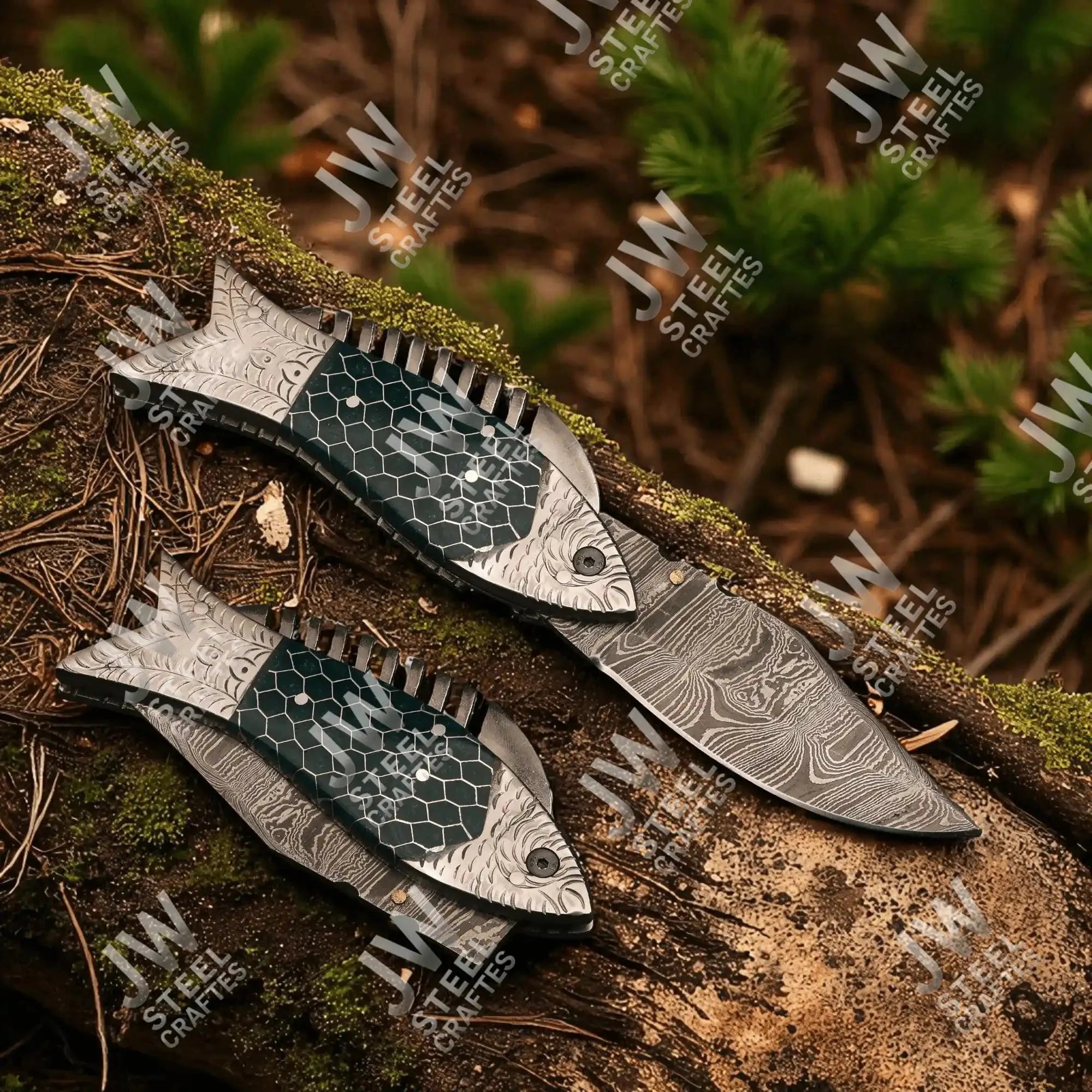 Handmade Damascus Steel Folding Knife – Green Honeycomb Handle