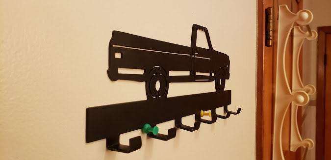 Chevy CST10 Keychain Rack – Steel Wall Mounted Classic Truck Organizer